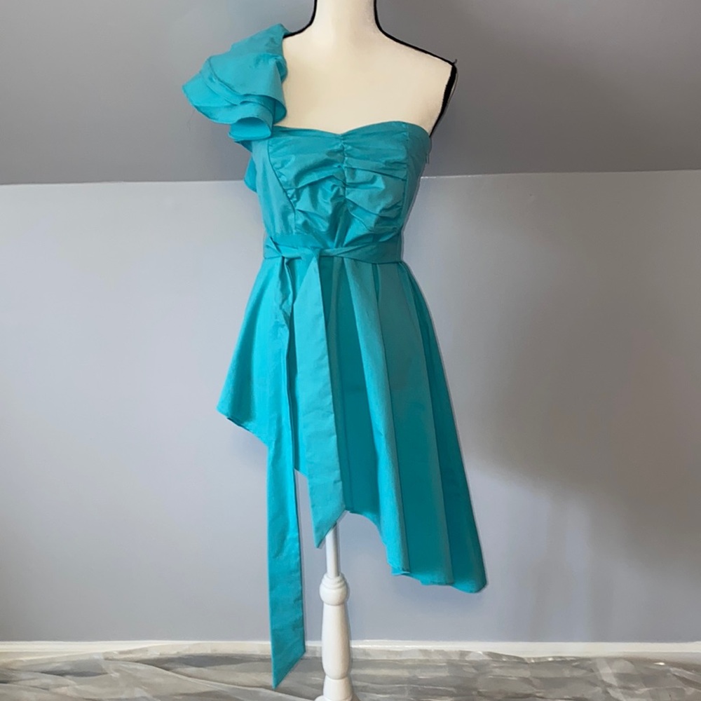 RUFFLE-SLEEVE MAXI TOP